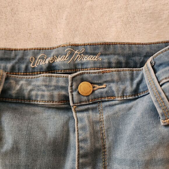 Universal Thread High Rise Jegging Size 16 Light Blue Distressed - Picture 7 of 13